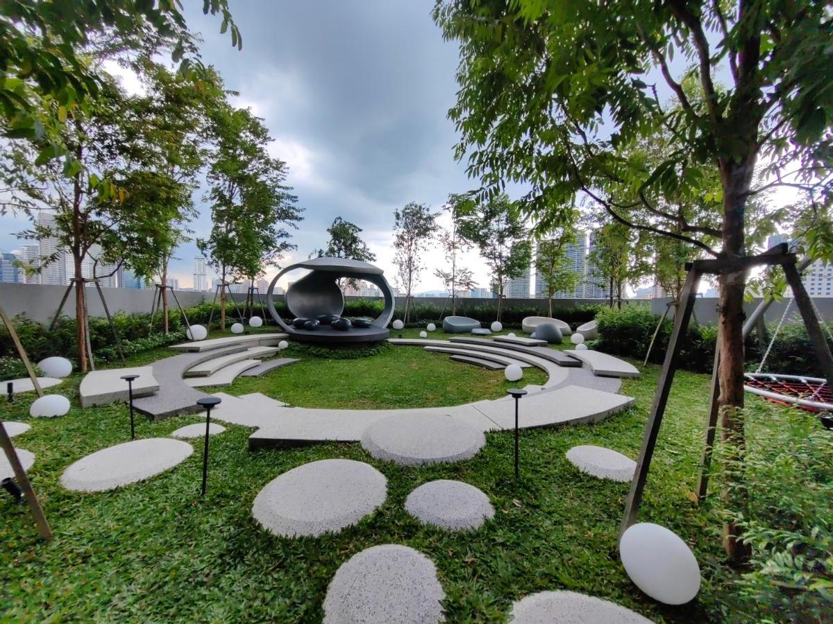 Scarletz Suites At Klcc By Veedu Hauz クアラルンプール エクステリア 写真